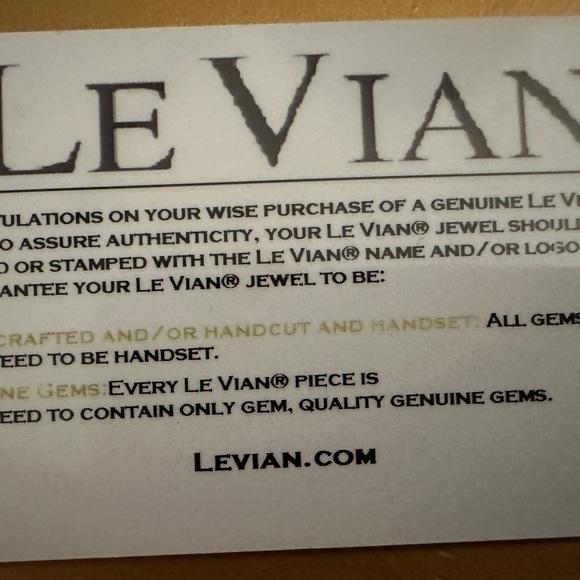 LeVian 14 kt Gold honey gold ring Size 7 - Picture 7 of 8